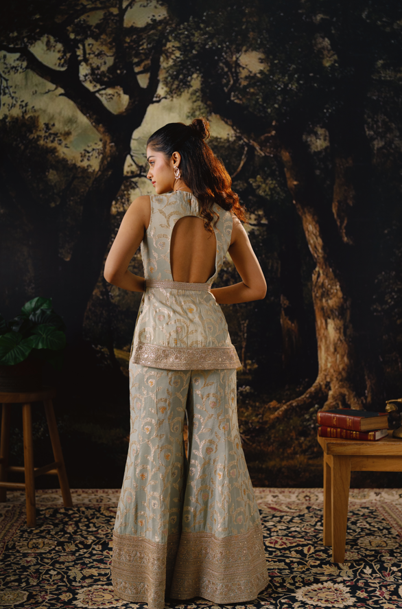 Mint Glow Sharara